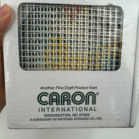 Sealed Vtg White Carousel Horse Latch Hook Kit Natura Caron 12 in x 12 in READ - Picture 12 of 14